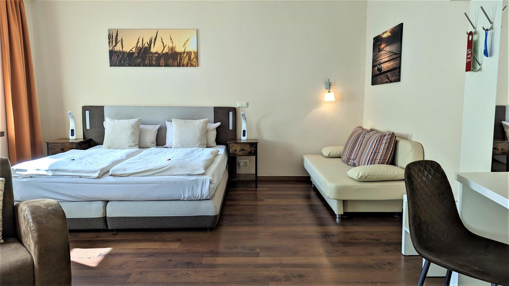 Superior Double Room,681407502:JPEG
